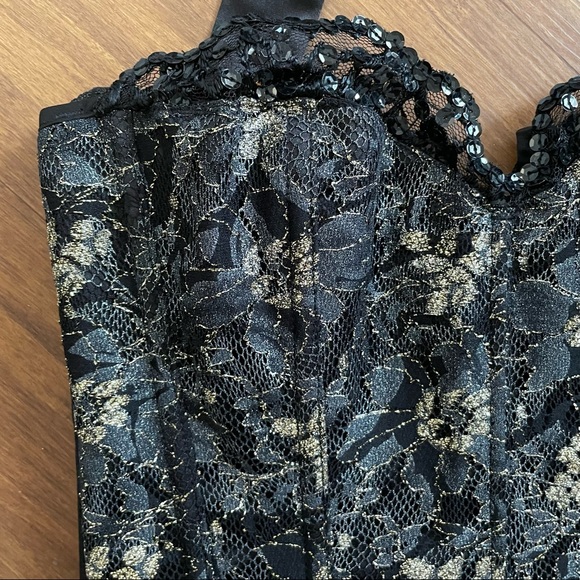Fredricks Hollywood corset black lace sequins gold sexy Small bustier lingerie - Picture 3 of 11